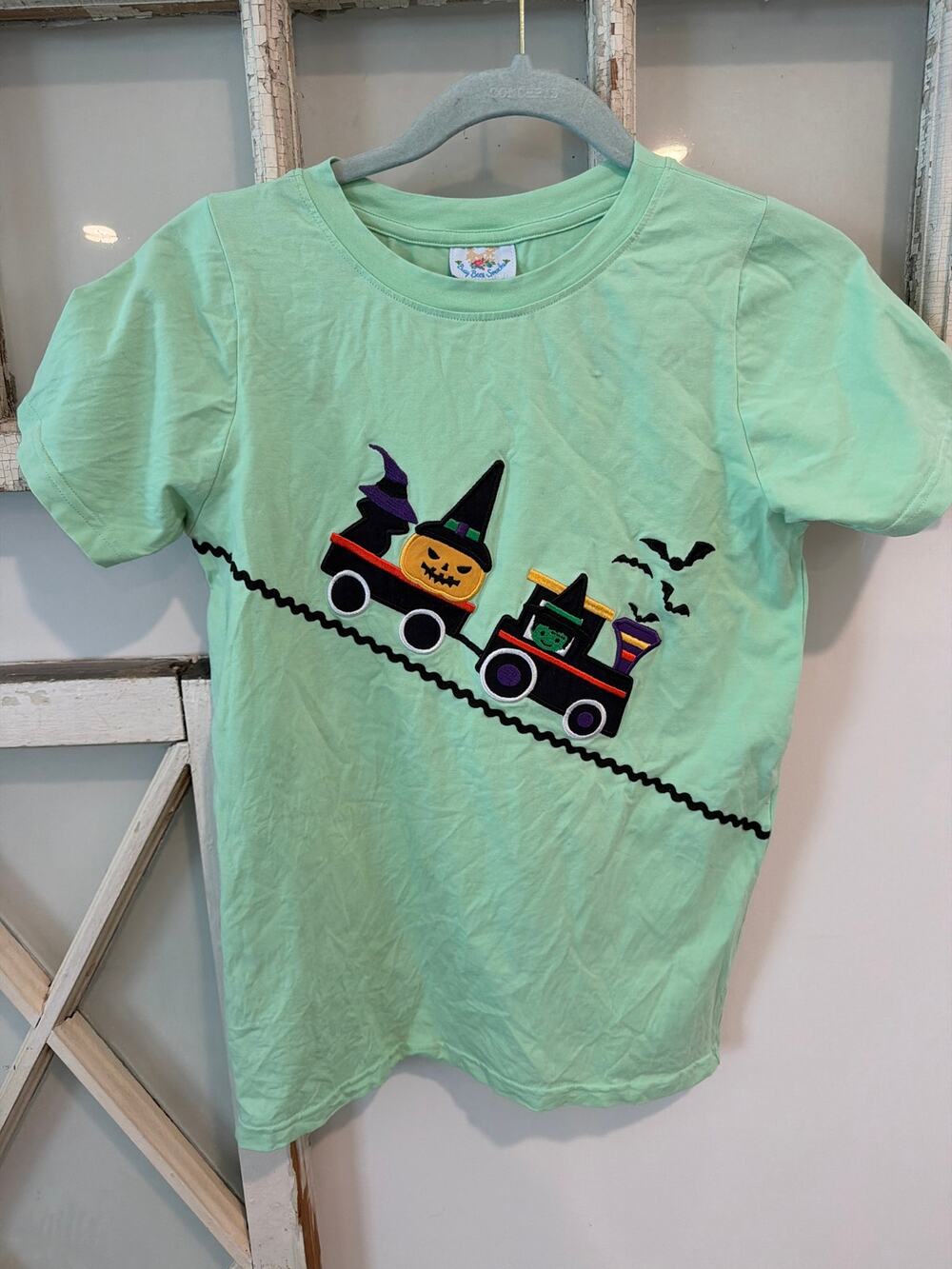 Busy Bees Smocks size girls 12 appliquรฉd Halloween shirt